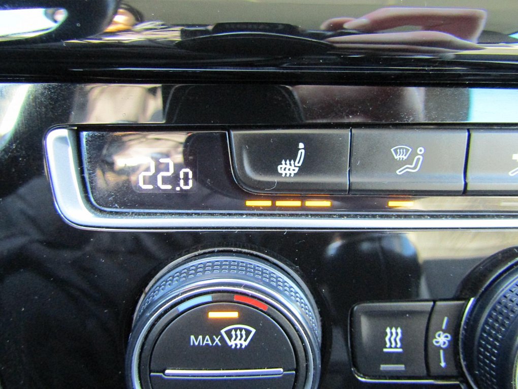 Volkswagen Golf 1.4TSi Highline