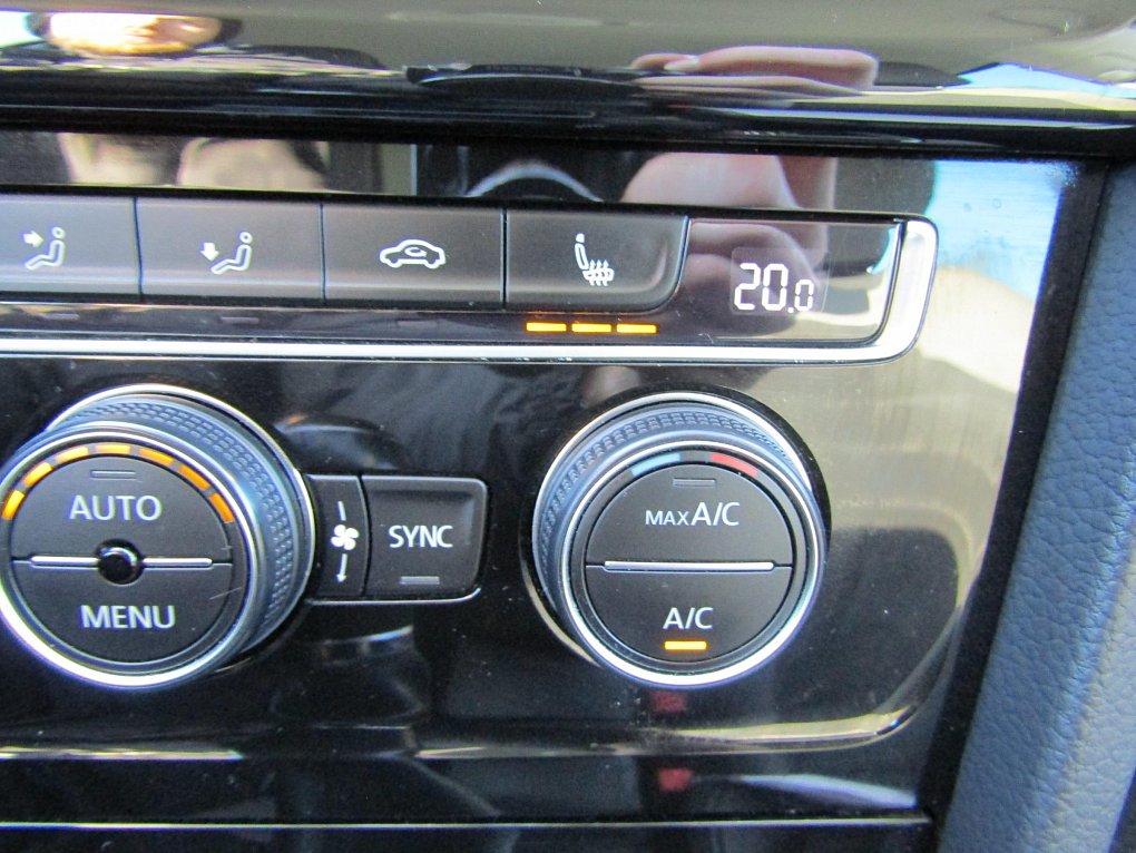 Volkswagen Golf 1.4TSi Highline