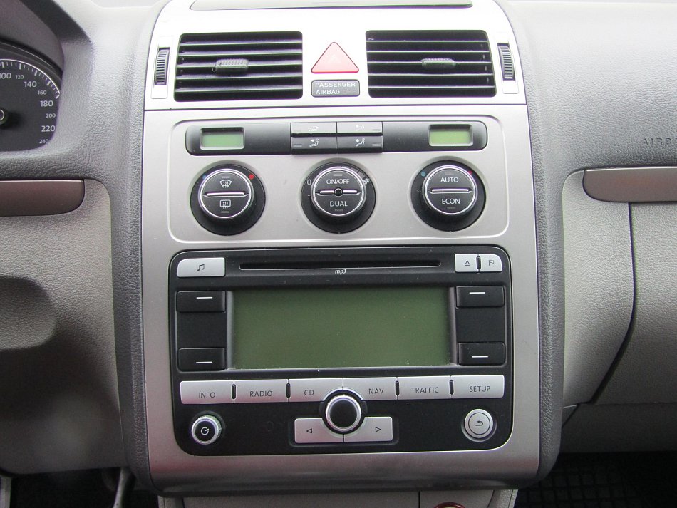 Volkswagen Touran 1.4TSi 