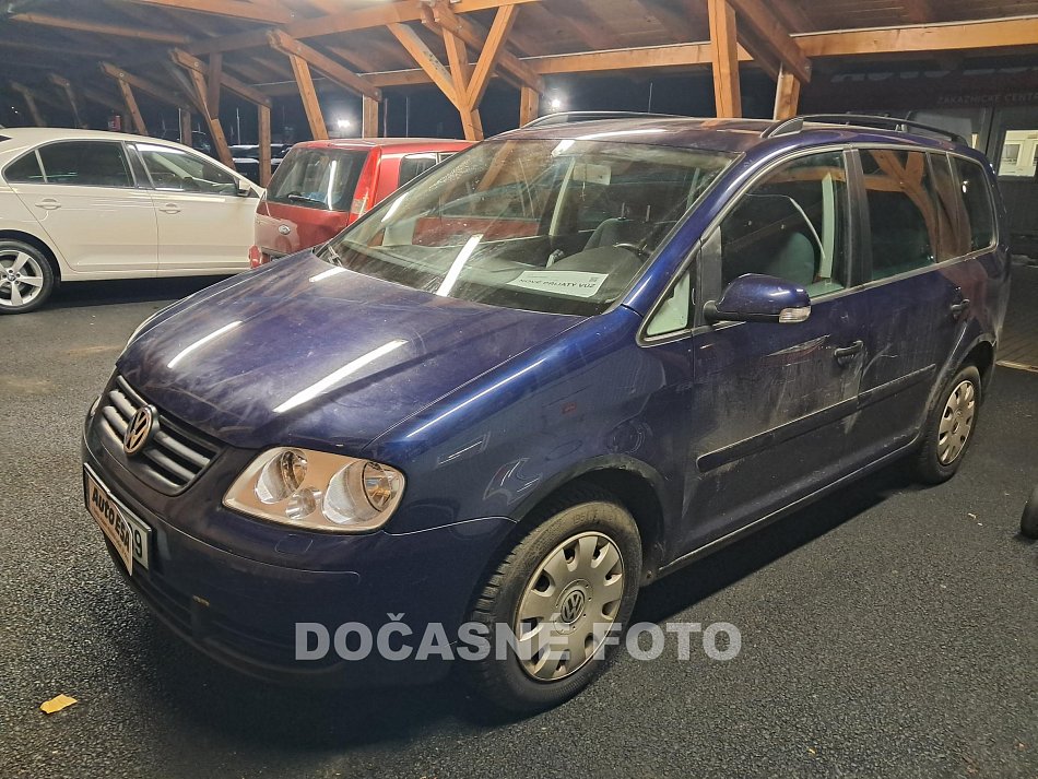 Volkswagen Touran 1.9 TDi 