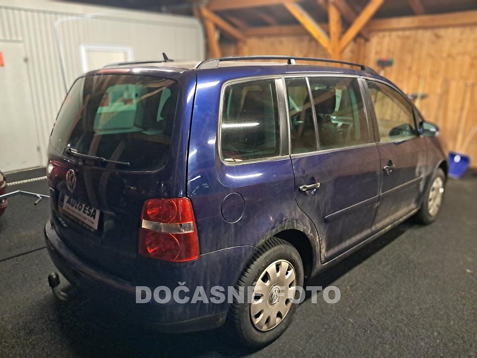 Volkswagen Touran 1.9 TDi 