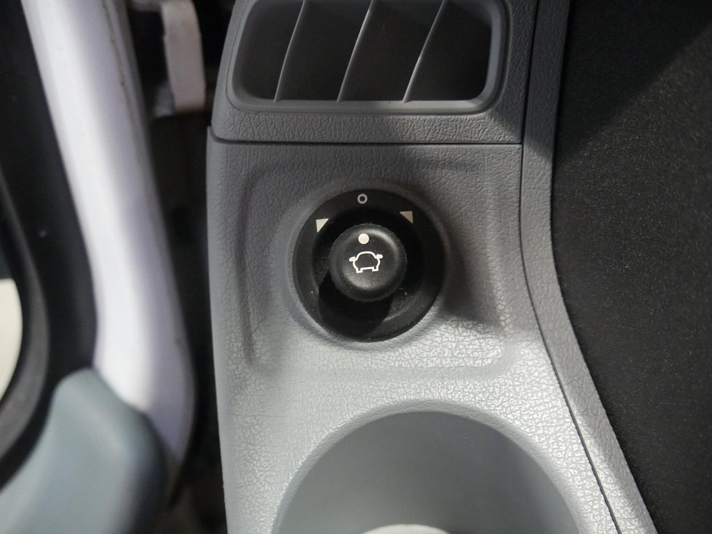 Ford Transit 2.2TDCi Trend L3H2 9míst