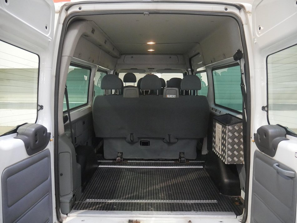 Ford Transit 2.2TDCi Trend L3H2 9míst