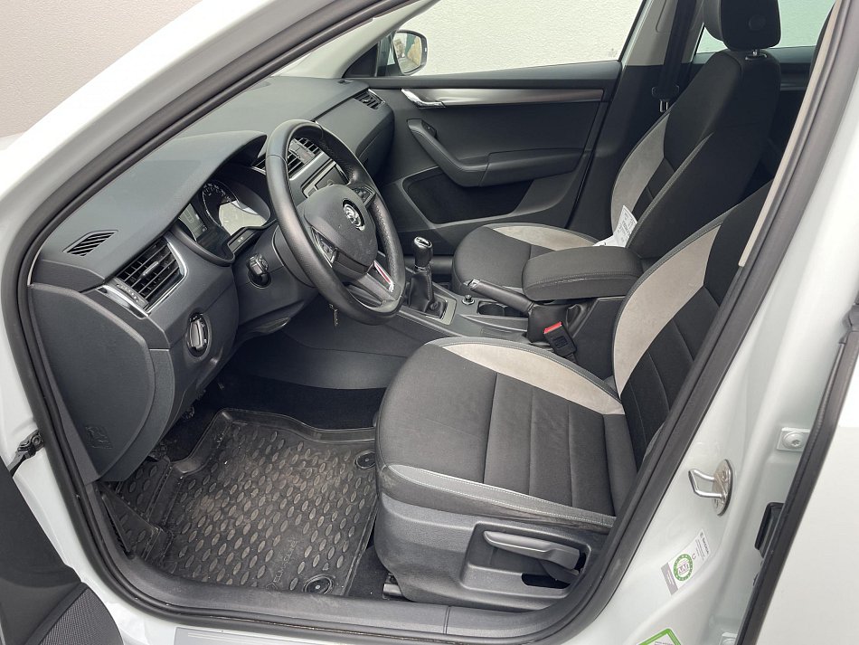 Škoda Octavia III 2.0 TDi Joy