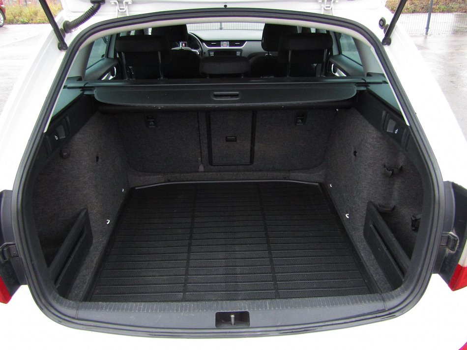 Škoda Octavia III 2.0 TDi Elegance 4x4