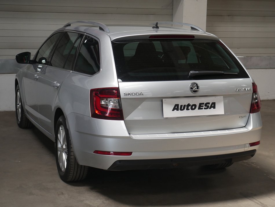 Škoda Octavia III 2.0 TSi  4x4