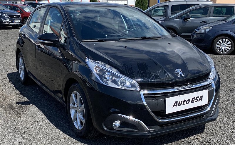 Peugeot 208 1.2 PT 