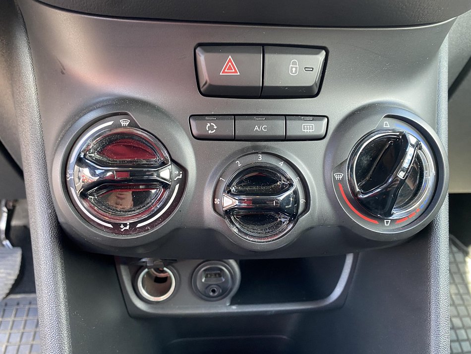 Peugeot 208 1.2 PT 