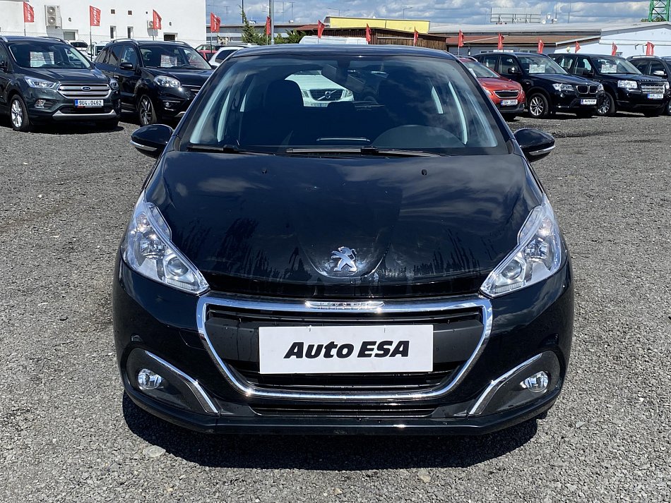 Peugeot 208 1.2 PT 