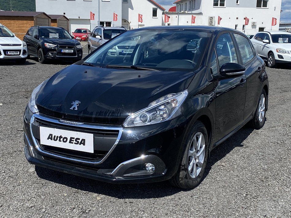 Peugeot 208 1.2 PT 