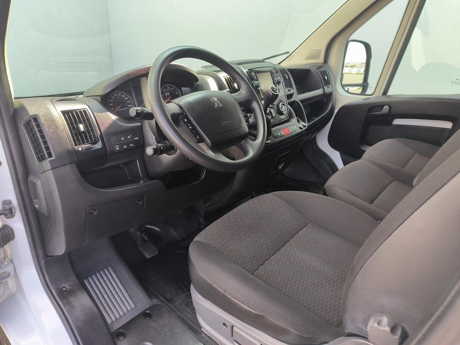 Peugeot Boxer 2.2HDi  L3H2