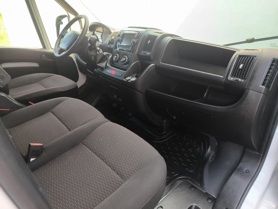 Peugeot Boxer 2.2HDi  L3H2
