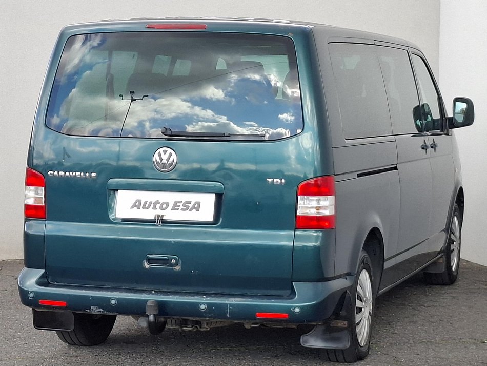 Volkswagen Caravelle 2.5TDi  L2 9míst