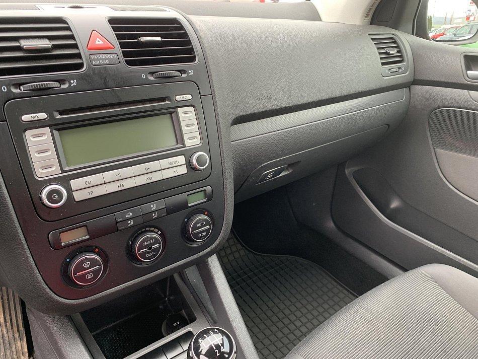 Volkswagen Golf 1.4i 