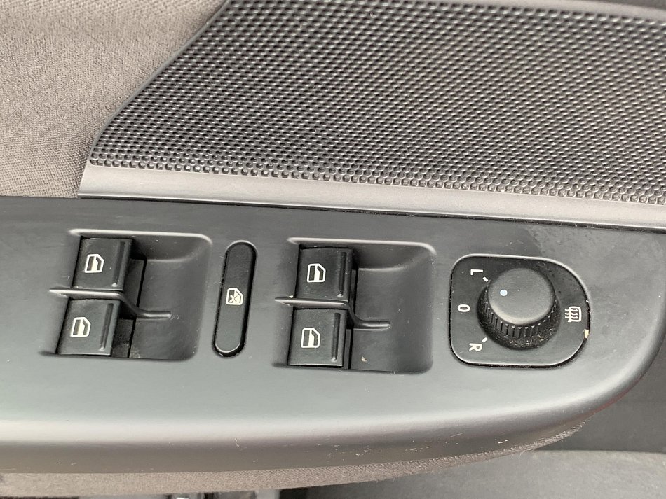 Volkswagen Golf 1.4i 