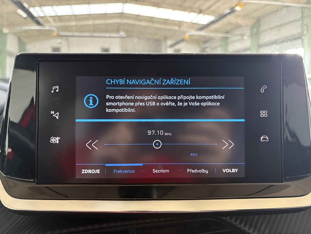 Peugeot 208 1.2i Style