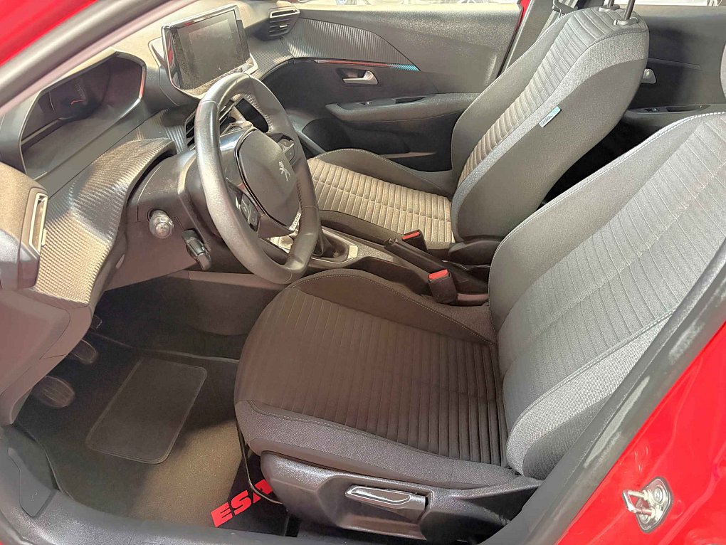 Peugeot 208 1.2i Style