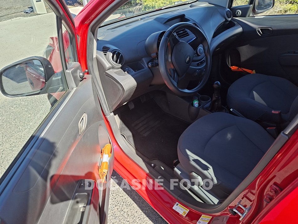 Chevrolet Spark 1.0i 