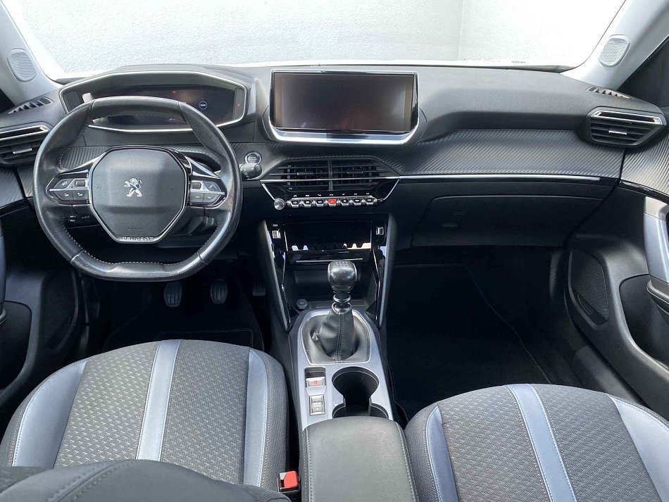 Peugeot 2008 1.2 PT Allure
