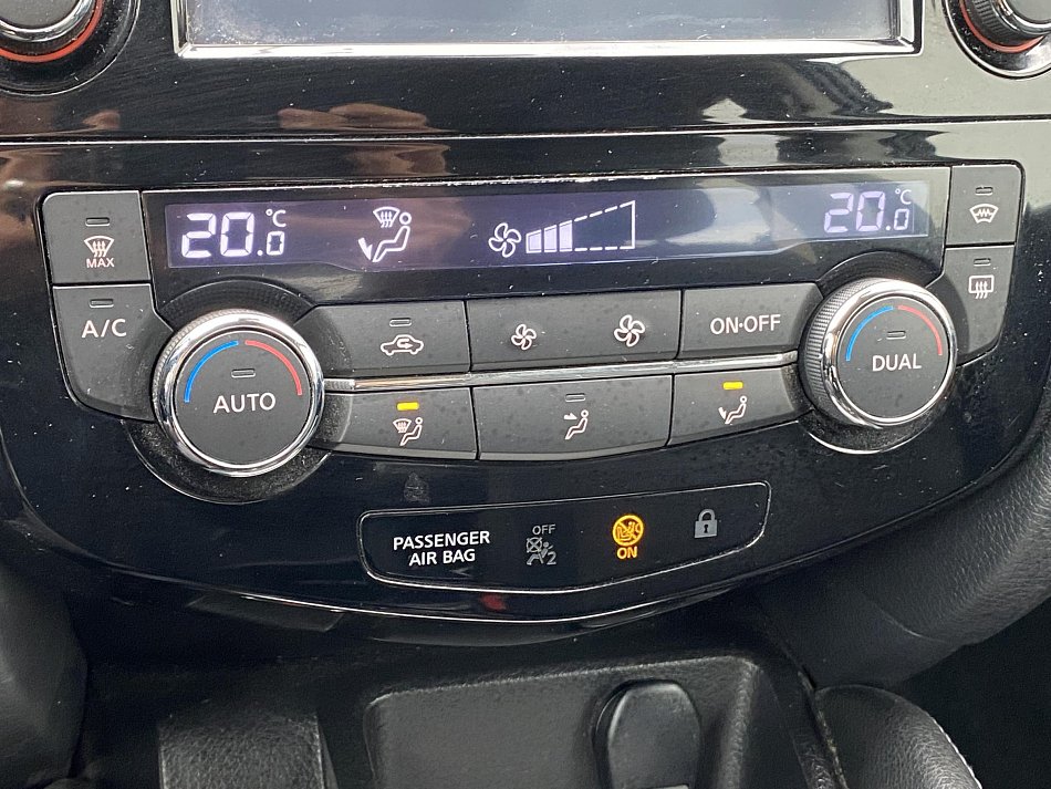 Nissan Qashqai 1.2 DIG-T Tekna