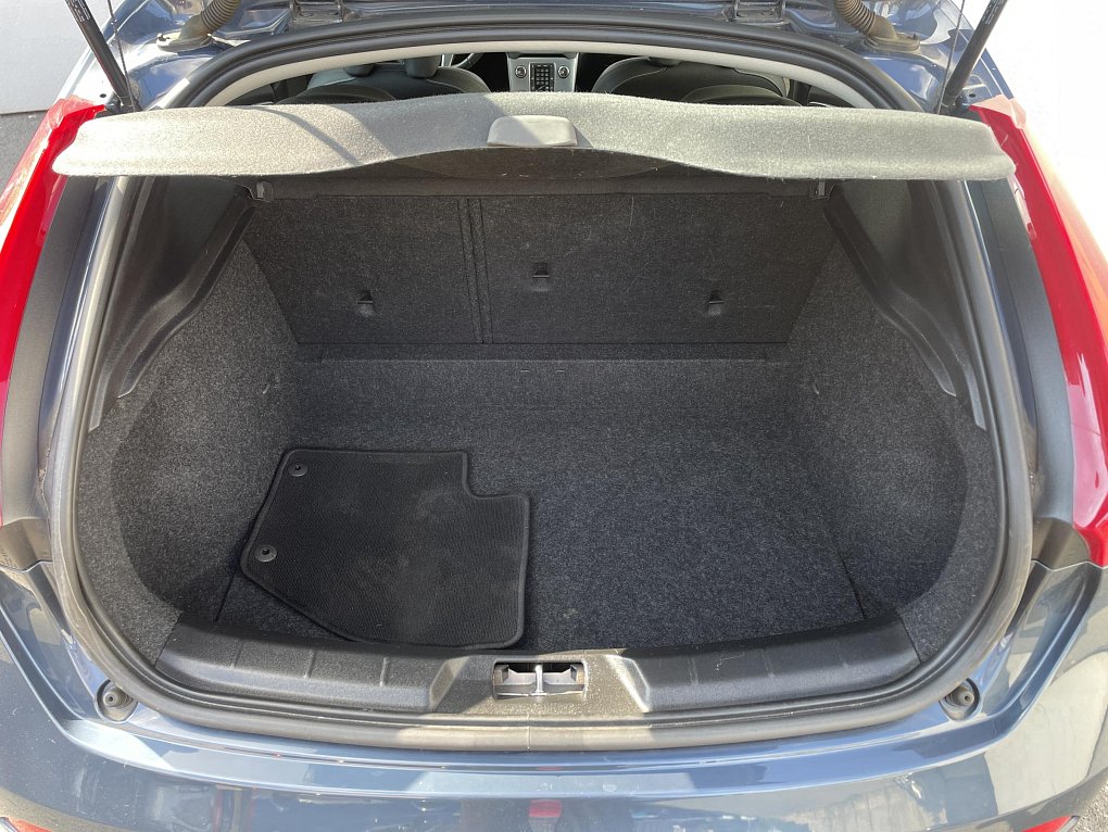 Volvo V40 1.5 T3 Momentum