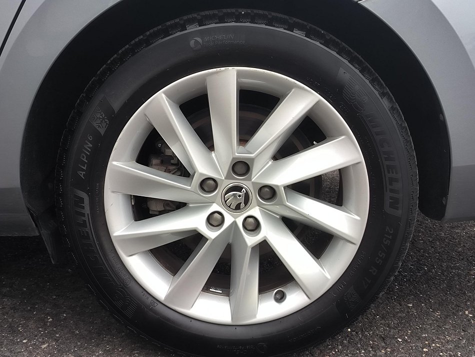 Škoda Superb III 2.0TDi Active