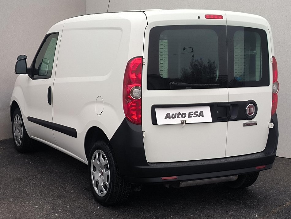 Fiat Dobló cargo 1.4T CNG  DÍLNA