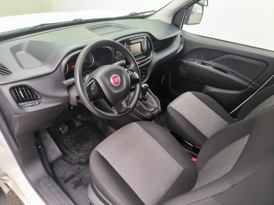 Fiat Dobló cargo 1.4T CNG  DÍLNA