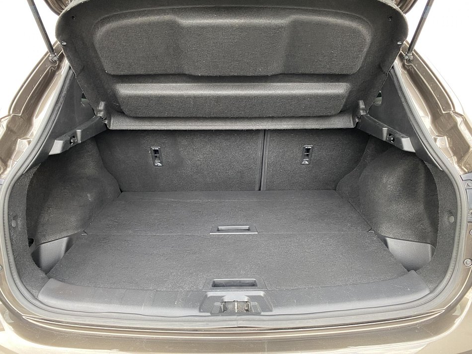 Nissan Qashqai 1.6 DiG-T Tekna 4x2