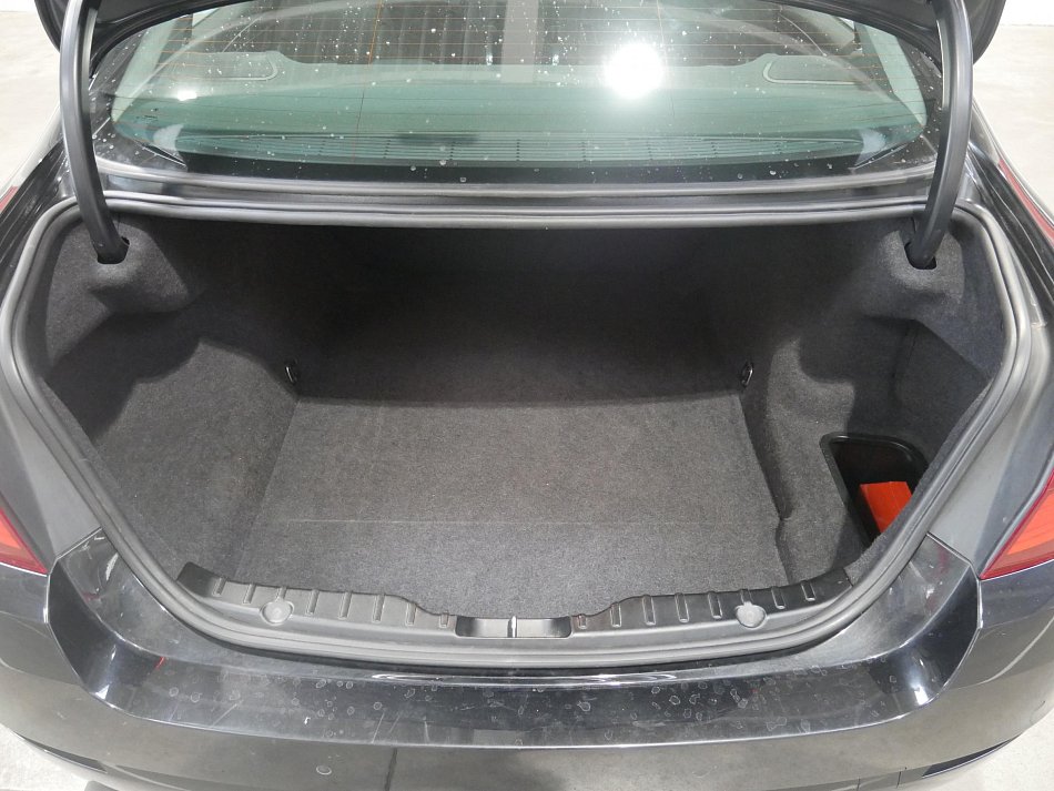 BMW Řada 5 2.0 D  520 D