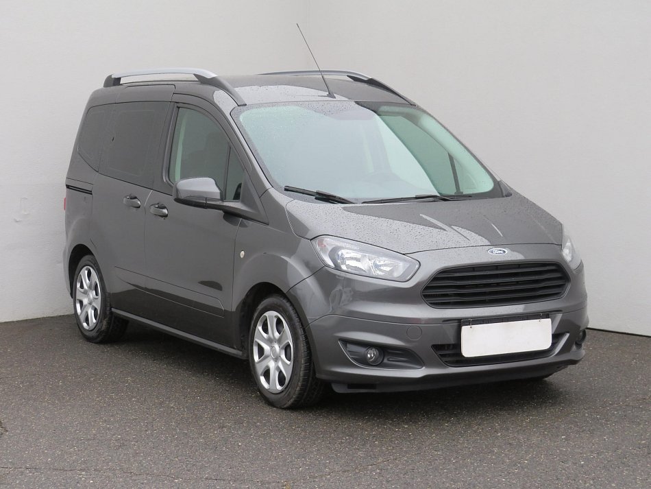 Ford Tourneo Courier 1.0T 