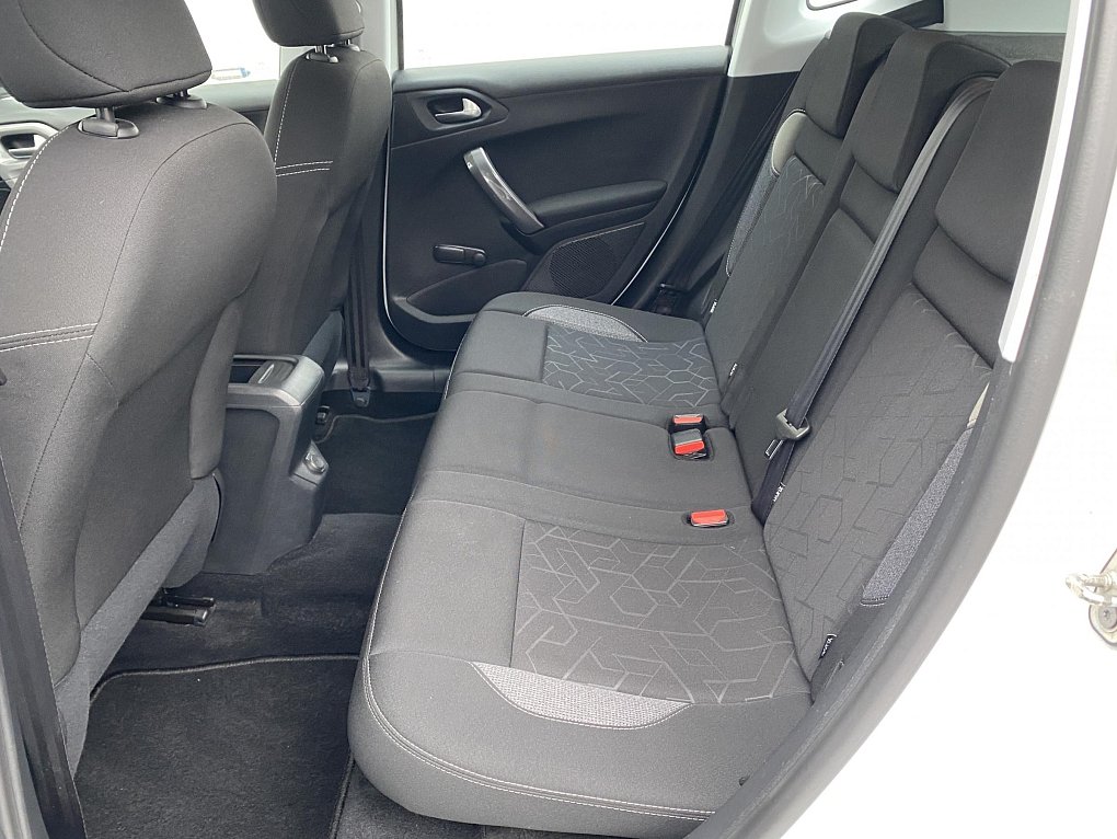 Peugeot 2008 1.2 PT GT Line