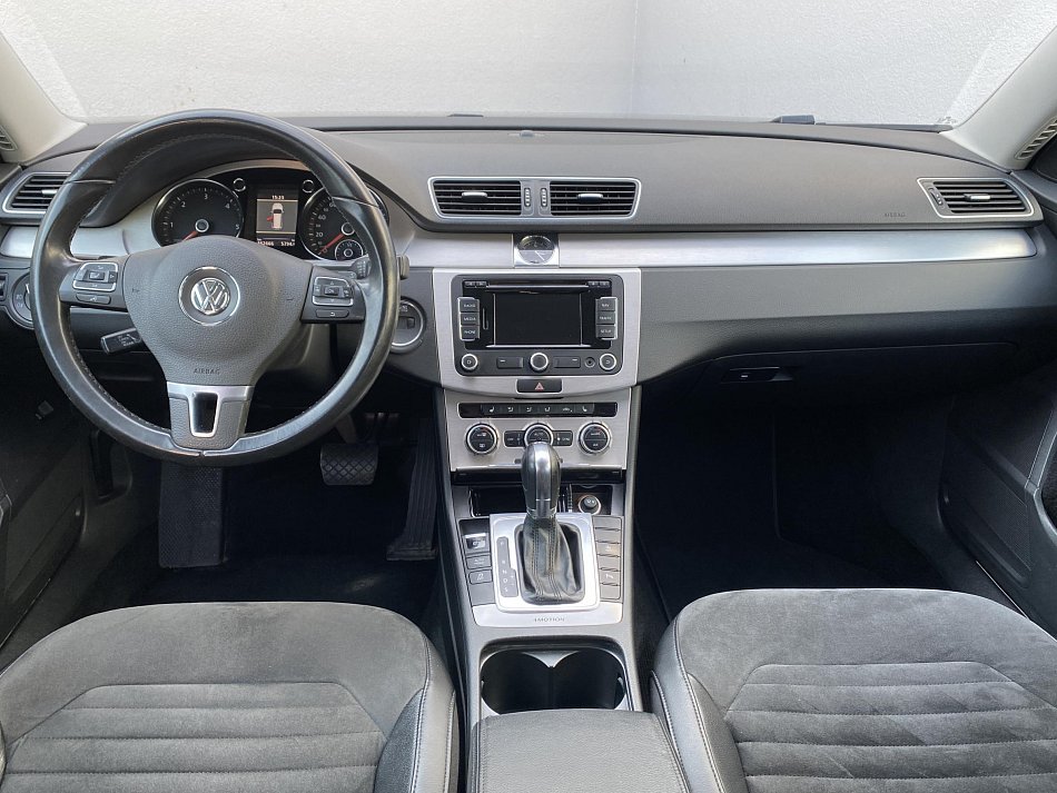 Volkswagen Passat 2.0 TDi Highline 4X4