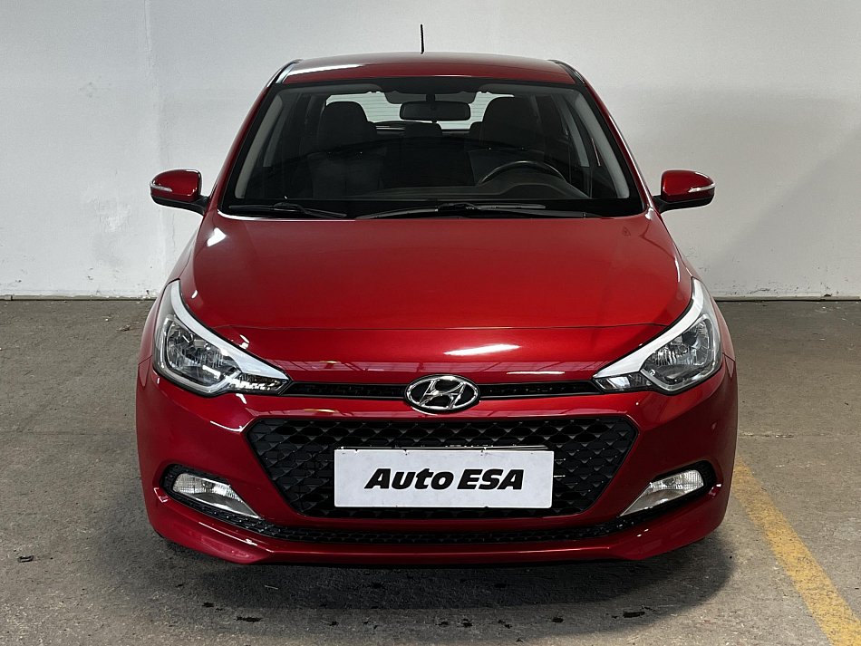 Hyundai I20 1.2 i Family + Club