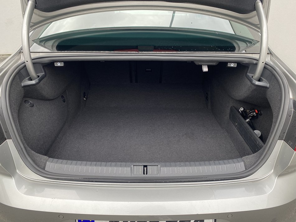 Volkswagen Passat 2.0 TDi Comfortline