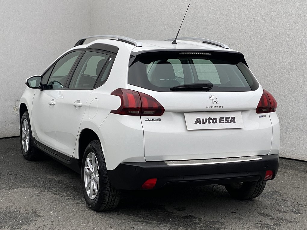 Peugeot 2008 1.2 PT GT Line