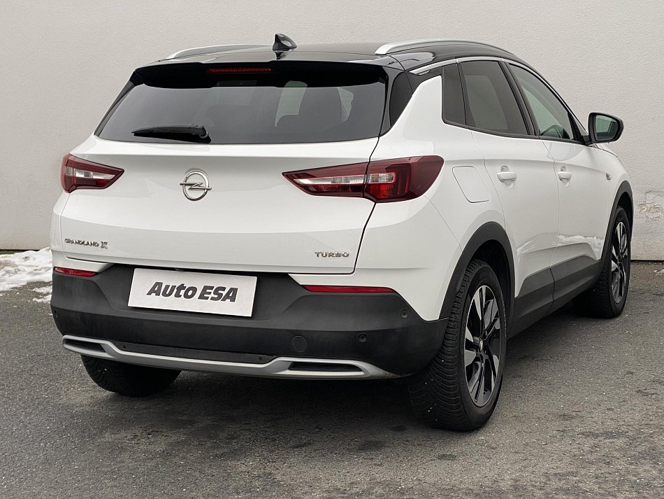 Opel Grandland X 1.2T Edition