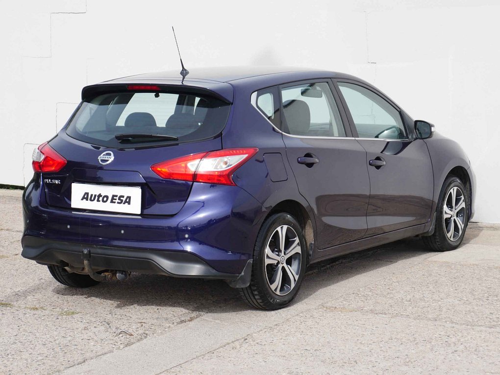 Nissan Pulsar 1.2i 