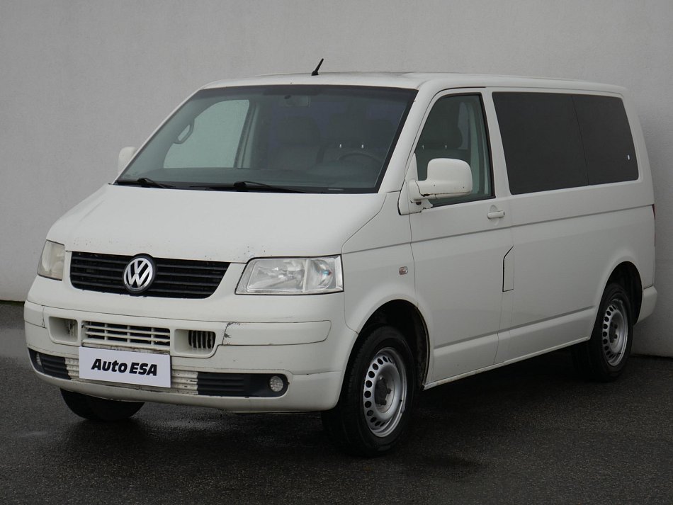 Volkswagen Transporter 2.5TDi  L2 9míst