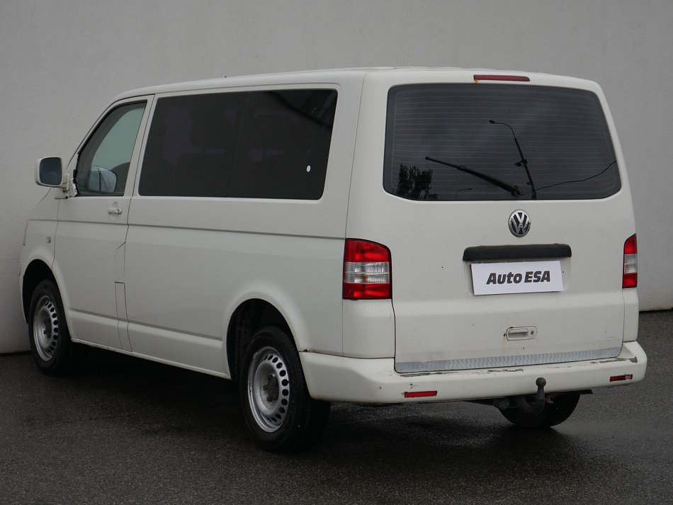 Volkswagen Transporter 2.5TDi  L2 9míst