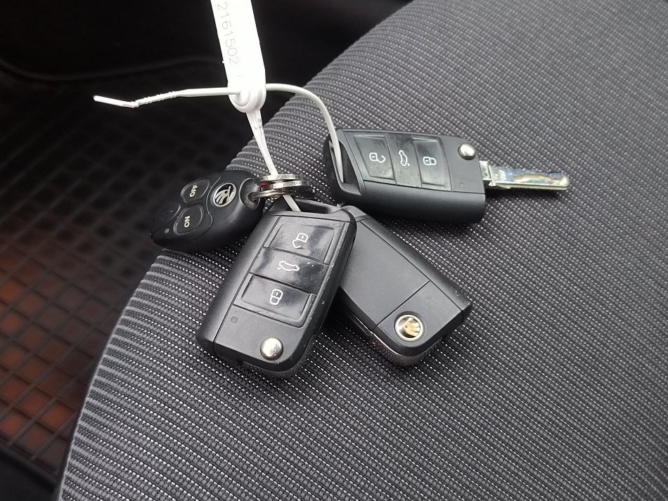 Škoda Octavia III 2.0 TDi Elegance