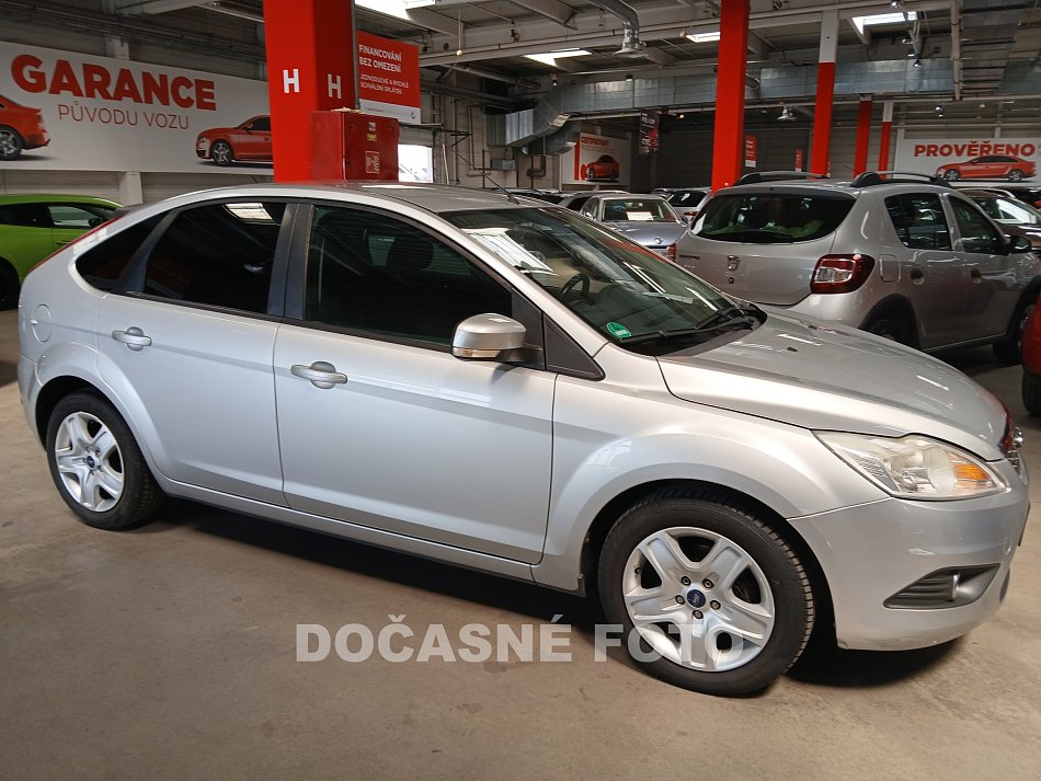 Ford Focus 1.6i 