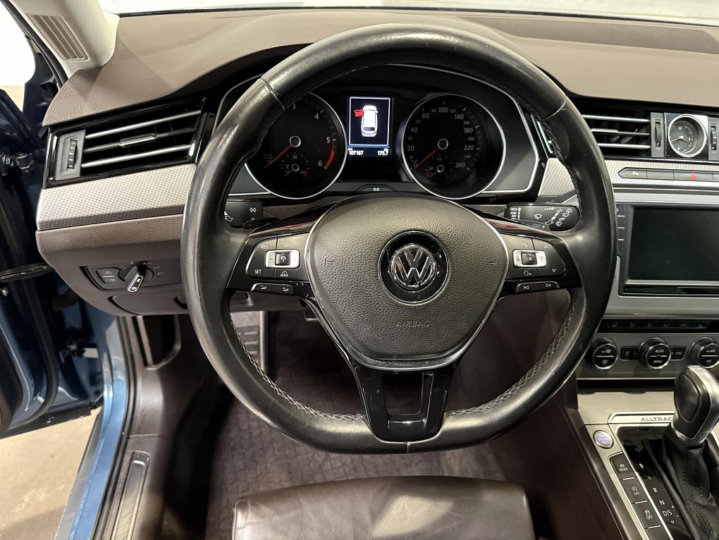 Volkswagen Passat 2.0TDi Alltrack 4x4