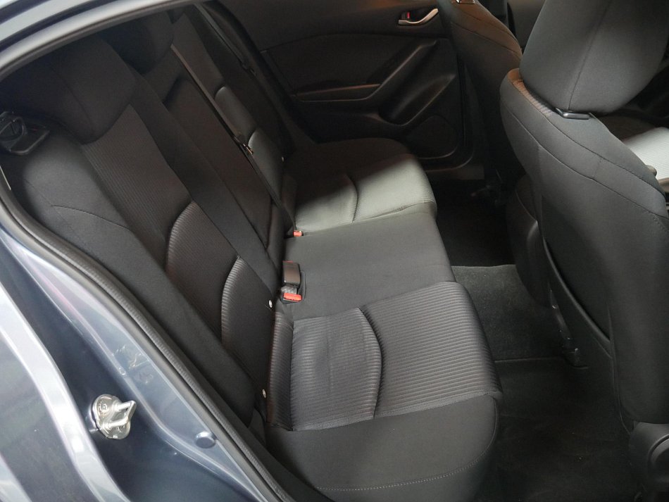 Mazda 3 2.0 i Comfort