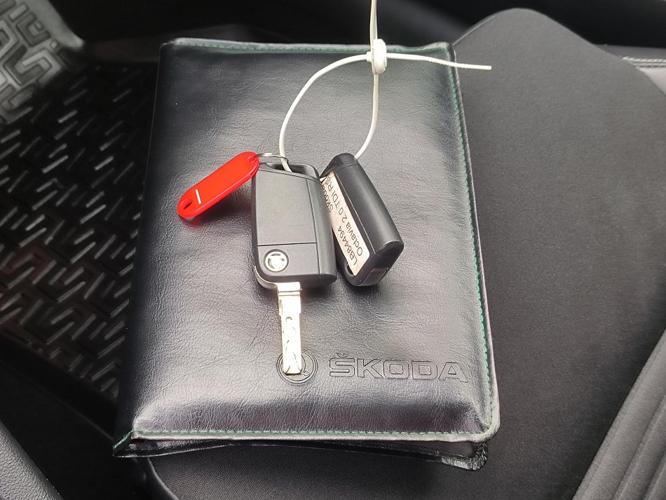 Škoda Octavia III 2.0 TDi RS