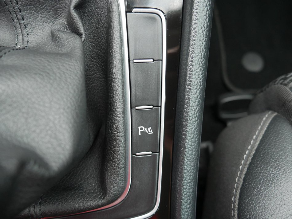 Volkswagen Golf 1.4TSI Highline