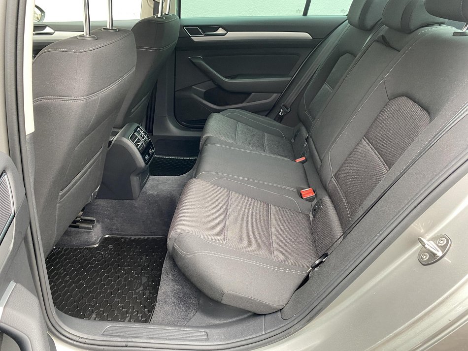 Volkswagen Passat 2.0 TDi Comfortline