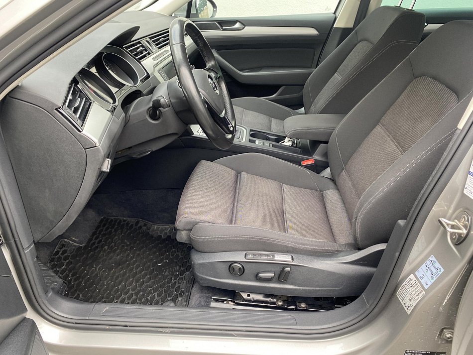 Volkswagen Passat 2.0 TDi Comfortline