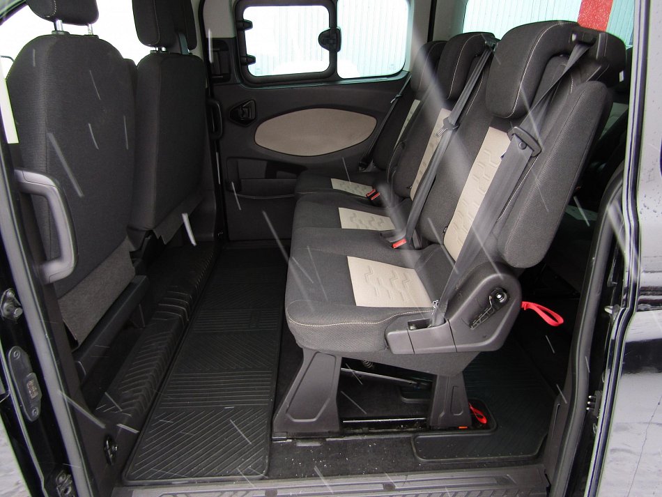 Ford Tourneo Custom 2.0TDCi Limited L2 9míst
