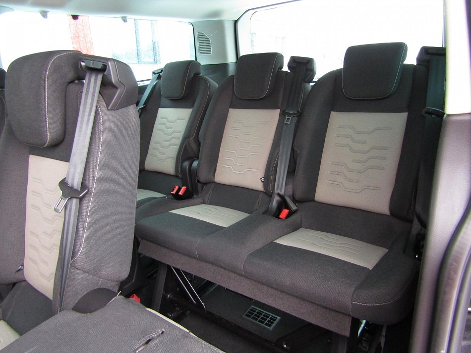 Ford Tourneo Custom 2.0TDCi Limited L2 9míst
